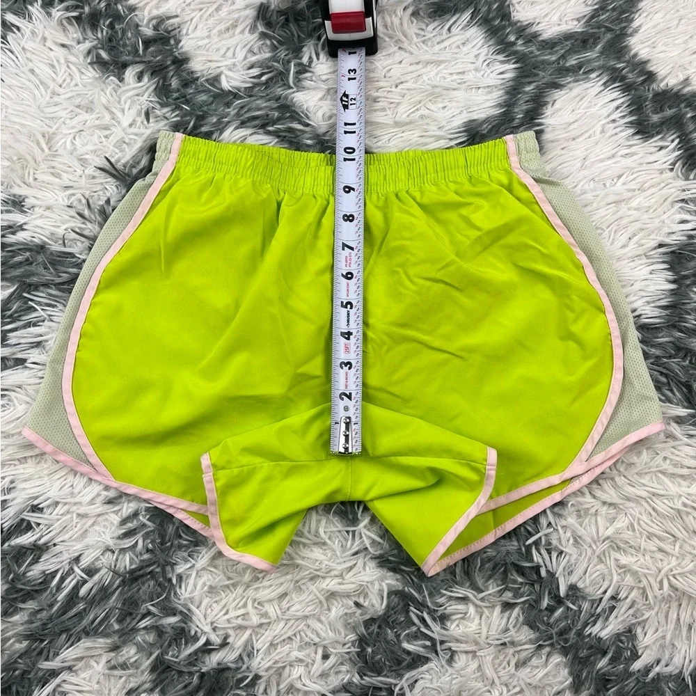 Nike Dri-Fit Kids Girls Green Pink Running Shorts Size XL